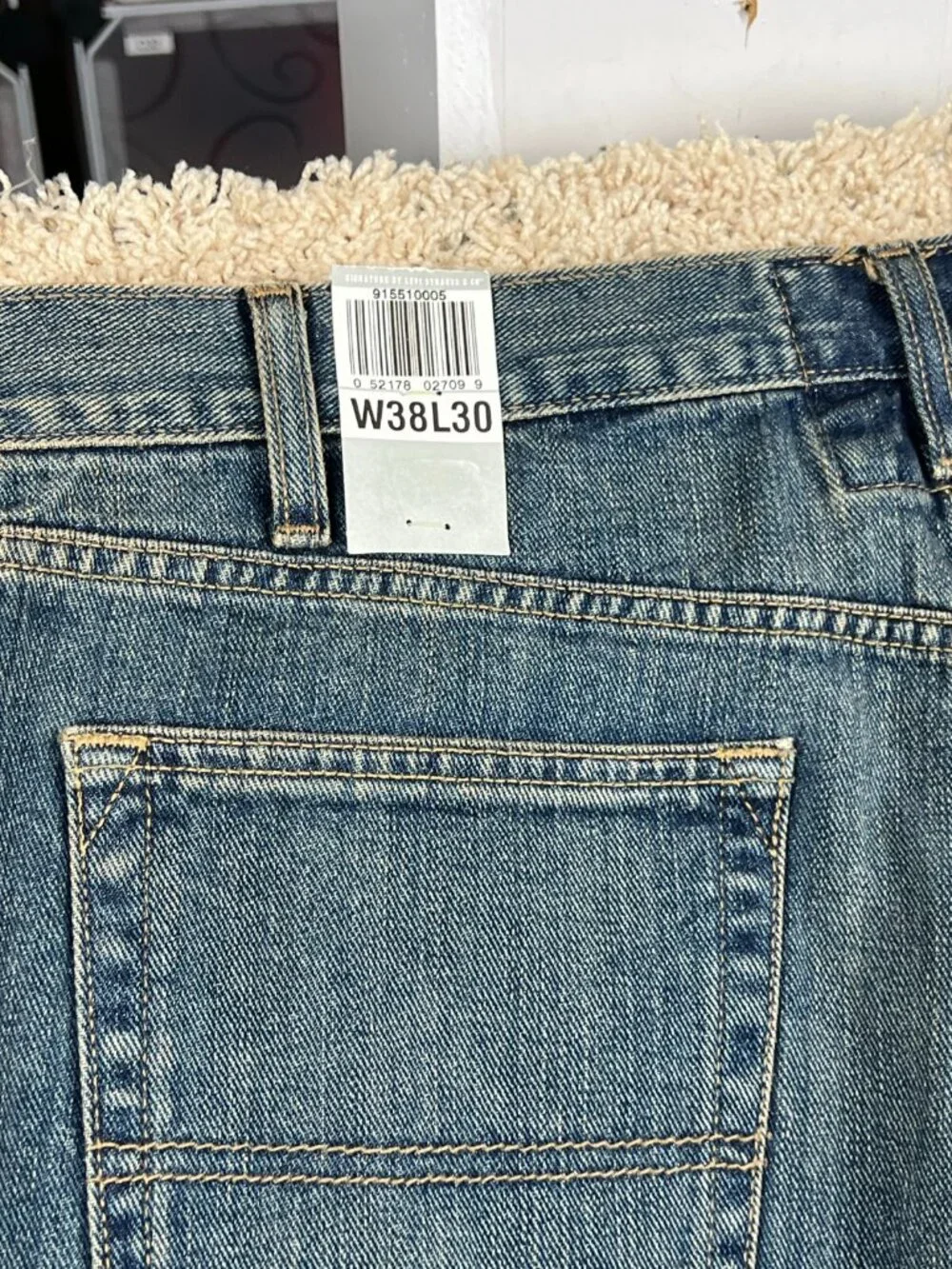 LEVIS Signature Men’s Blue Slim Straight Denim Jeans 38x30 NWT
